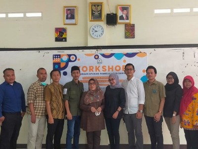 Workshop Peningkatan Mutu Guru dan Tenaga Pendidik Melalui Aplikasi ThermoSchool